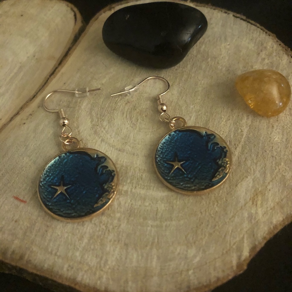 Handmade Brand New Full Moon & Star Earrings - Picture 3 of 4